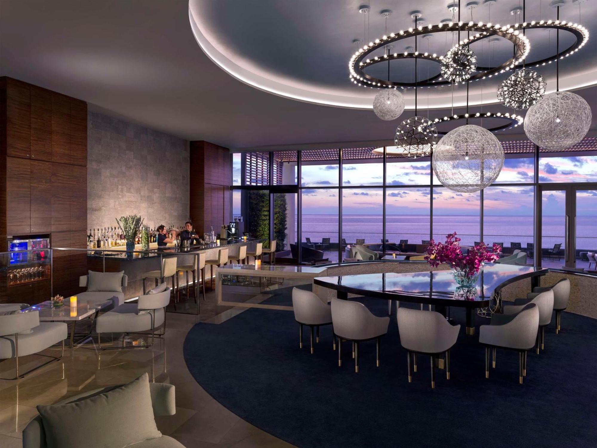 Dusit Thani Guam Resort Tumon Bagian luar foto