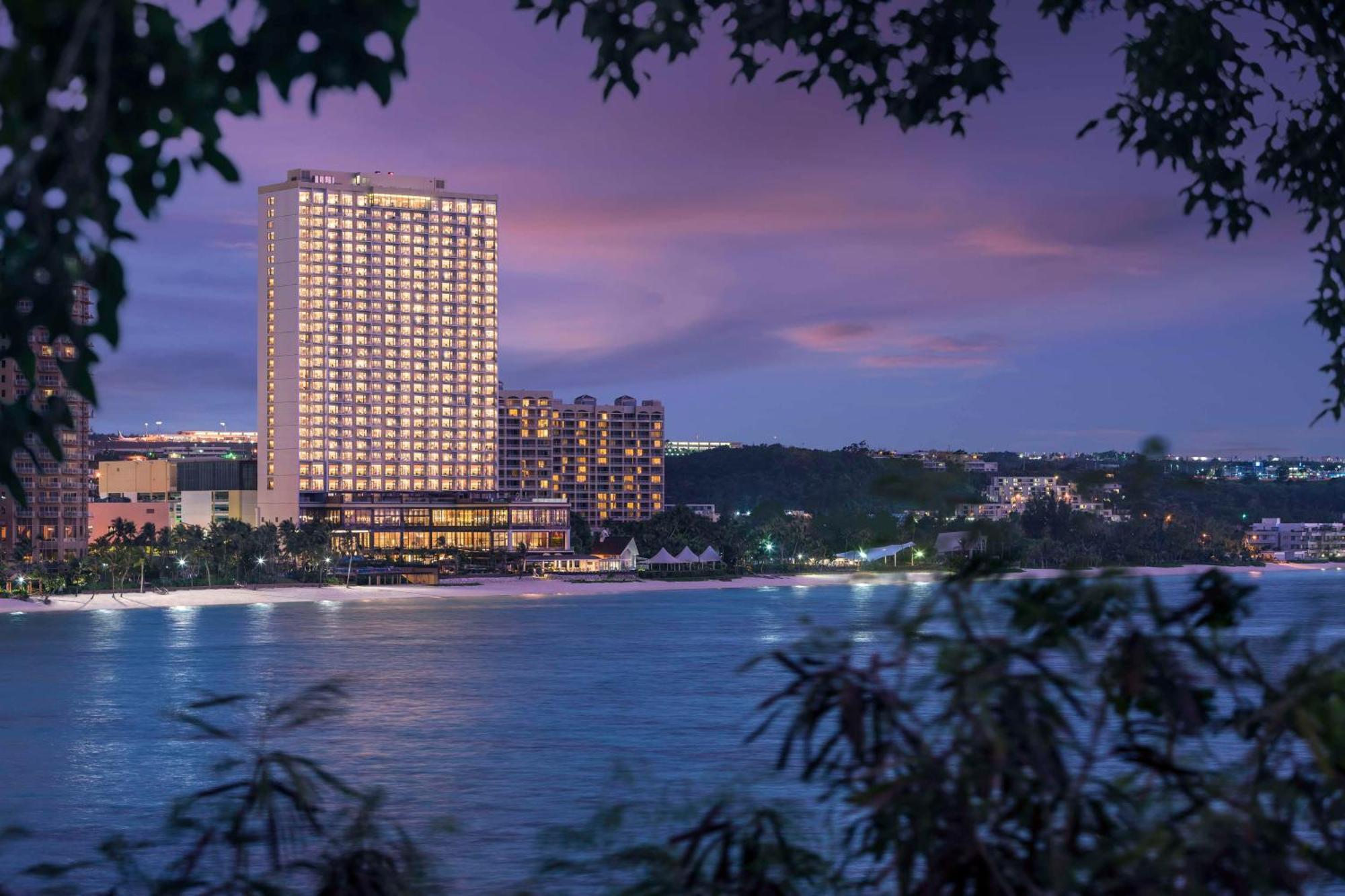 Dusit Thani Guam Resort Tumon Bagian luar foto