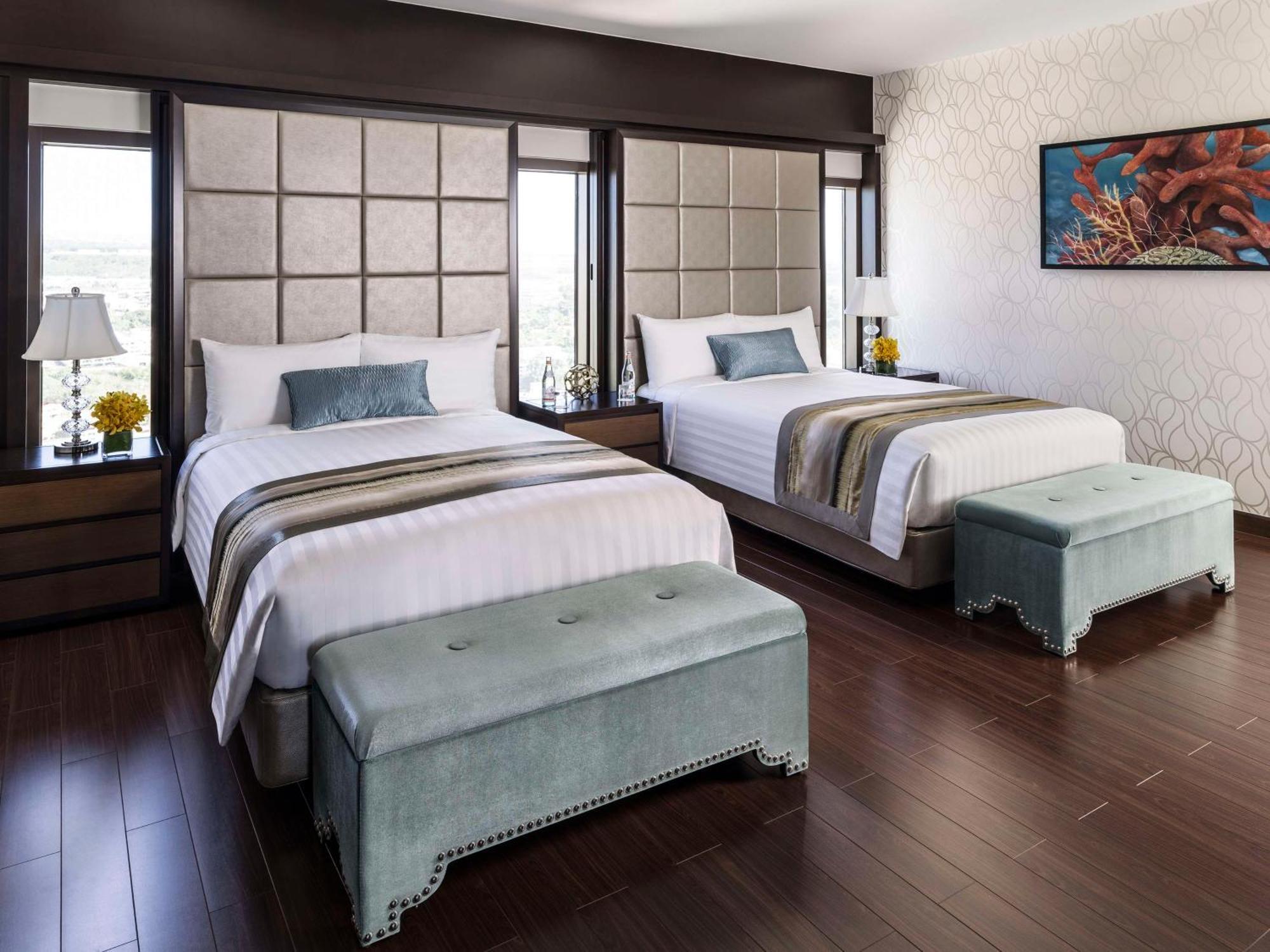 Dusit Thani Guam Resort Tumon Bagian luar foto